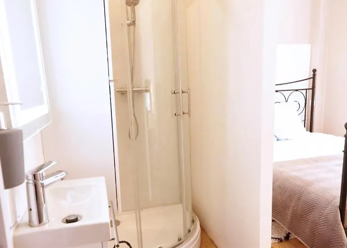 Hyper Centre - Le Chant Des Sirenes - 3 * אטרטאט